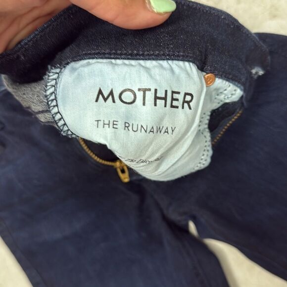 MOTHER Blue Flare Skinny Jean - BRAND NEW - Size 26 The RUNAWAY Jean - Dark Wash - Picture 3 of 5